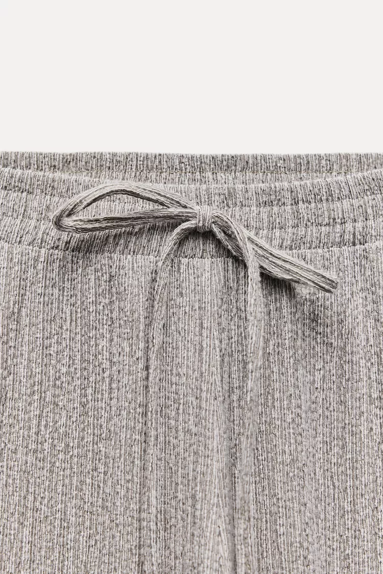 PANTALON DROIT À TEXTURE